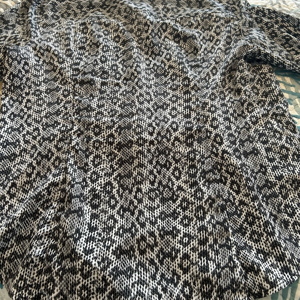 Michael Kors Monochrome Patterned Blouse - Picture 10 of 11